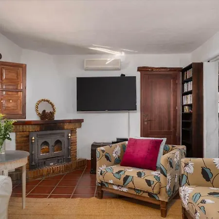 Villa With Views And Private Pool Near Malaga.